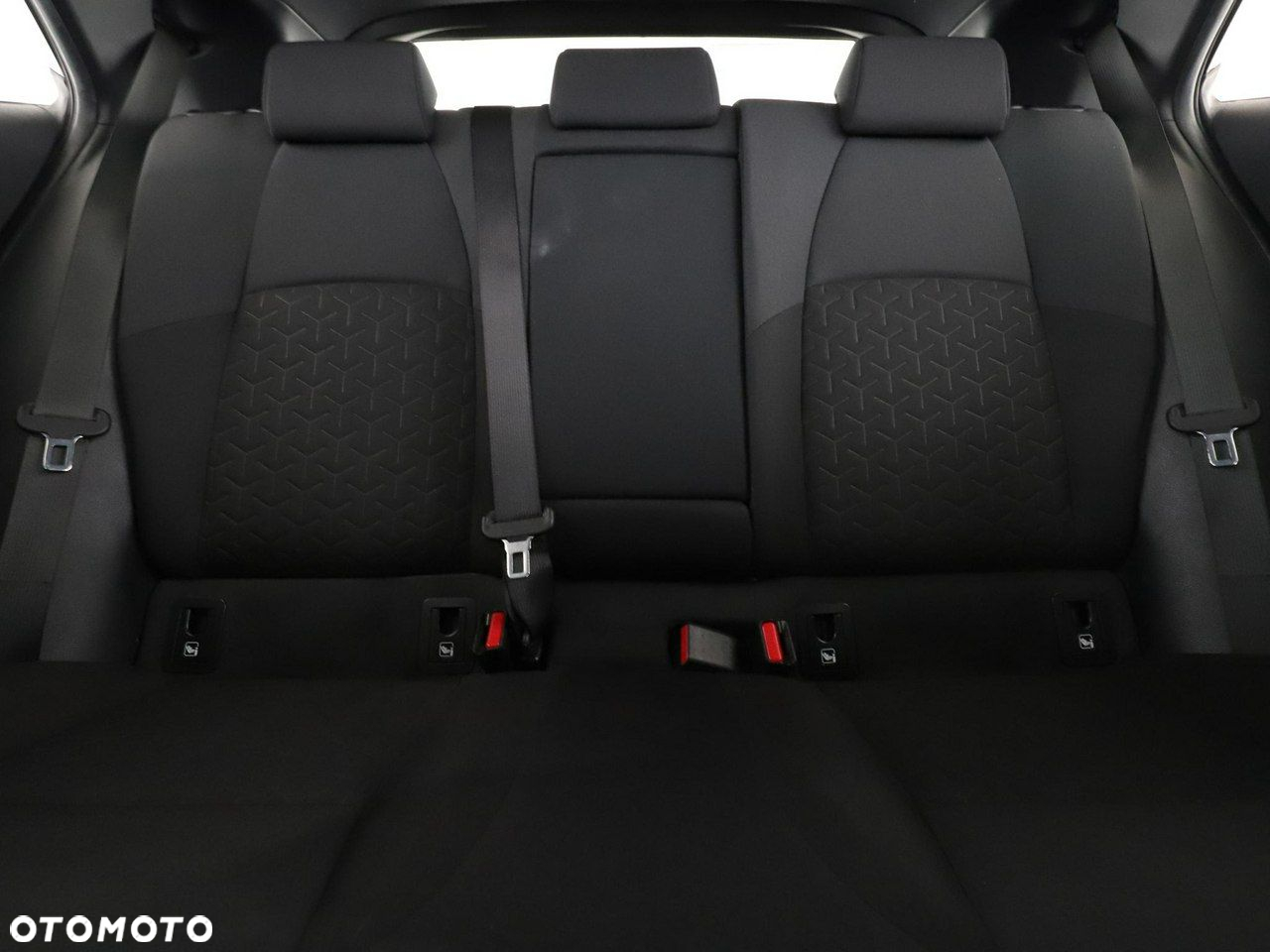 Toyota Corolla - 18
