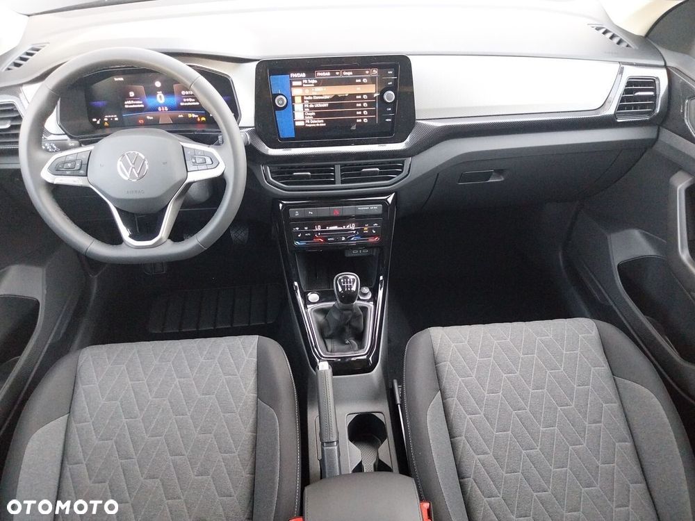 Volkswagen T-Cross - 19