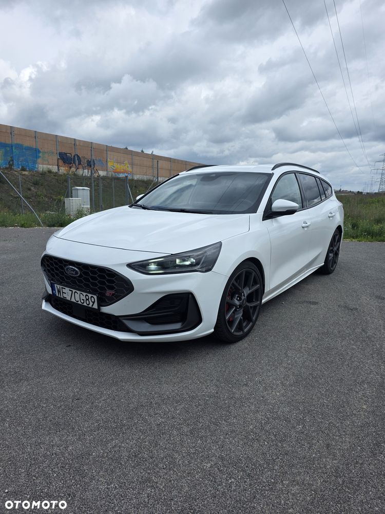 Ford Focus - 1