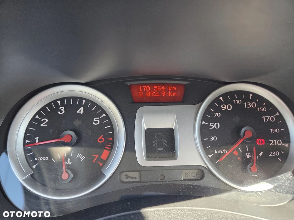 Renault Clio 1.2 16V TCE Alize Euro5 - 7