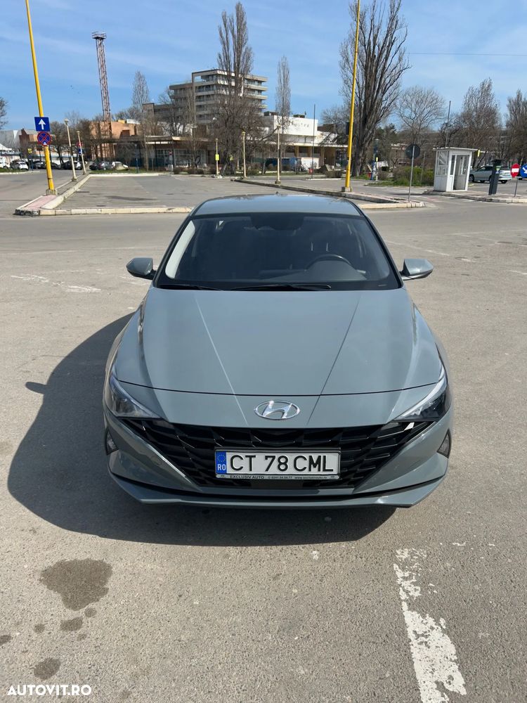 Hyundai Elantra 1.6 l 123 CP 6MT Classic - 8