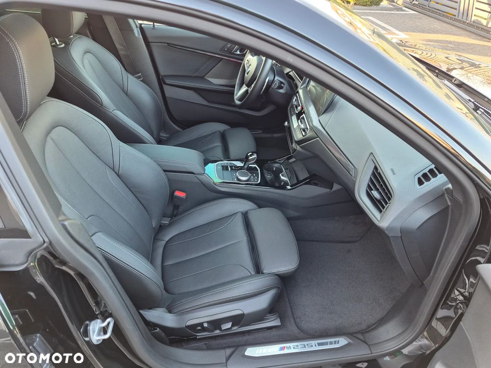 BMW Seria 2 M235i xDrive - 11