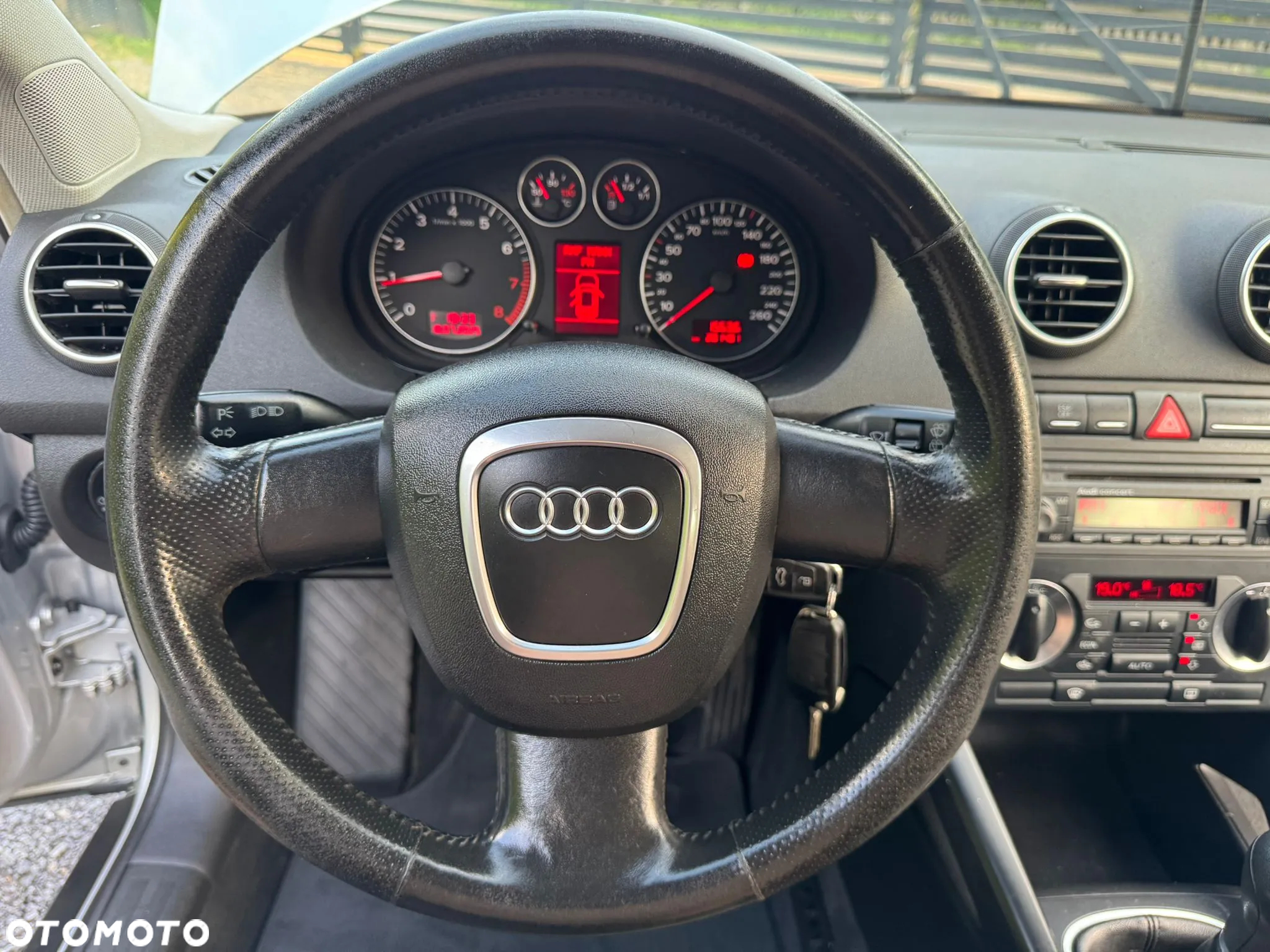 Audi A3 1.6 Attraction - 27