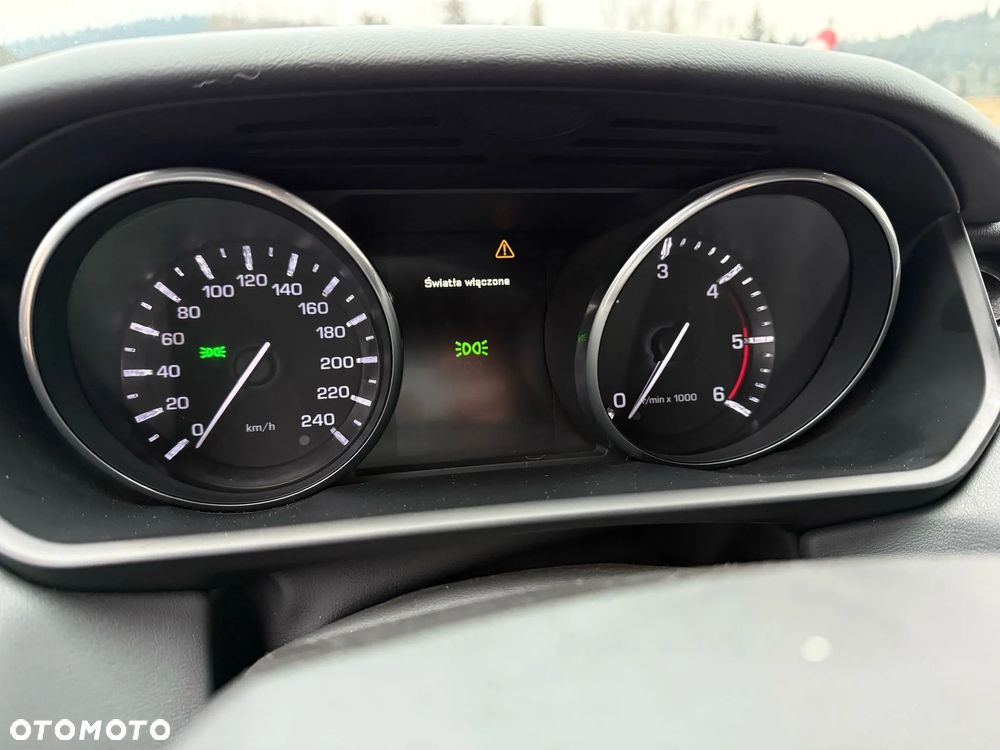 Land Rover Range Rover Sport D300 (SDV6) HSE - 38