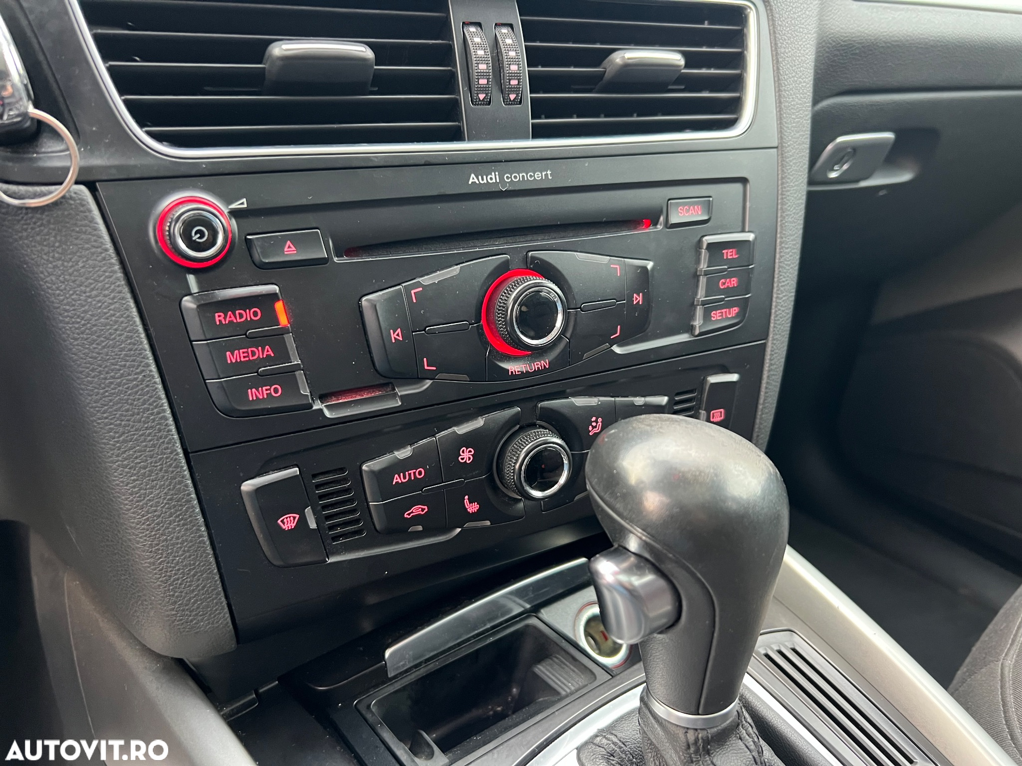 Audi Q5 2.0 TDI Quattro S-Tronic - 17