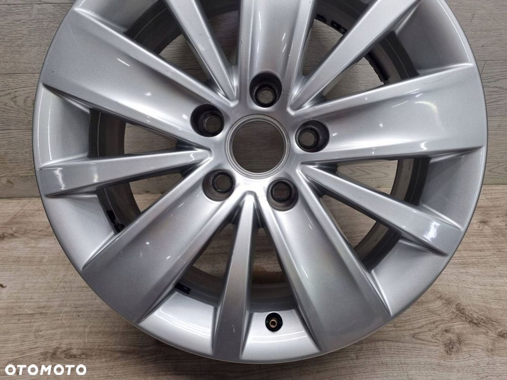 Volkswagen Sharan 2018 Wszystkie Felgi aluminiowe R16 - 4
