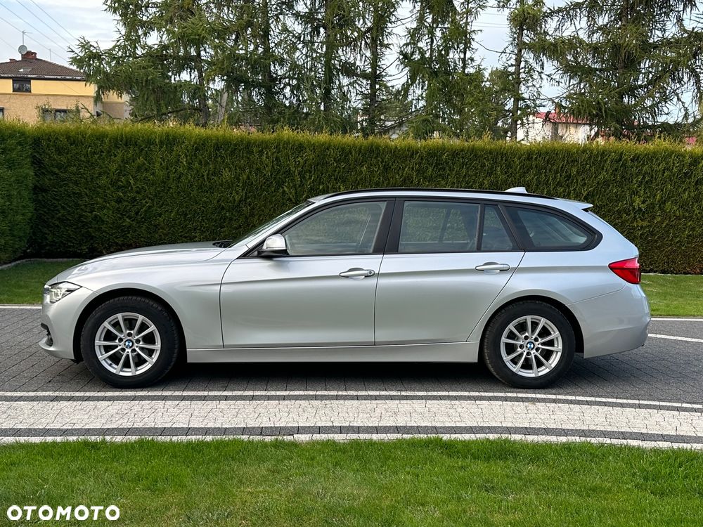 BMW Seria 3 318i Advantage - 4