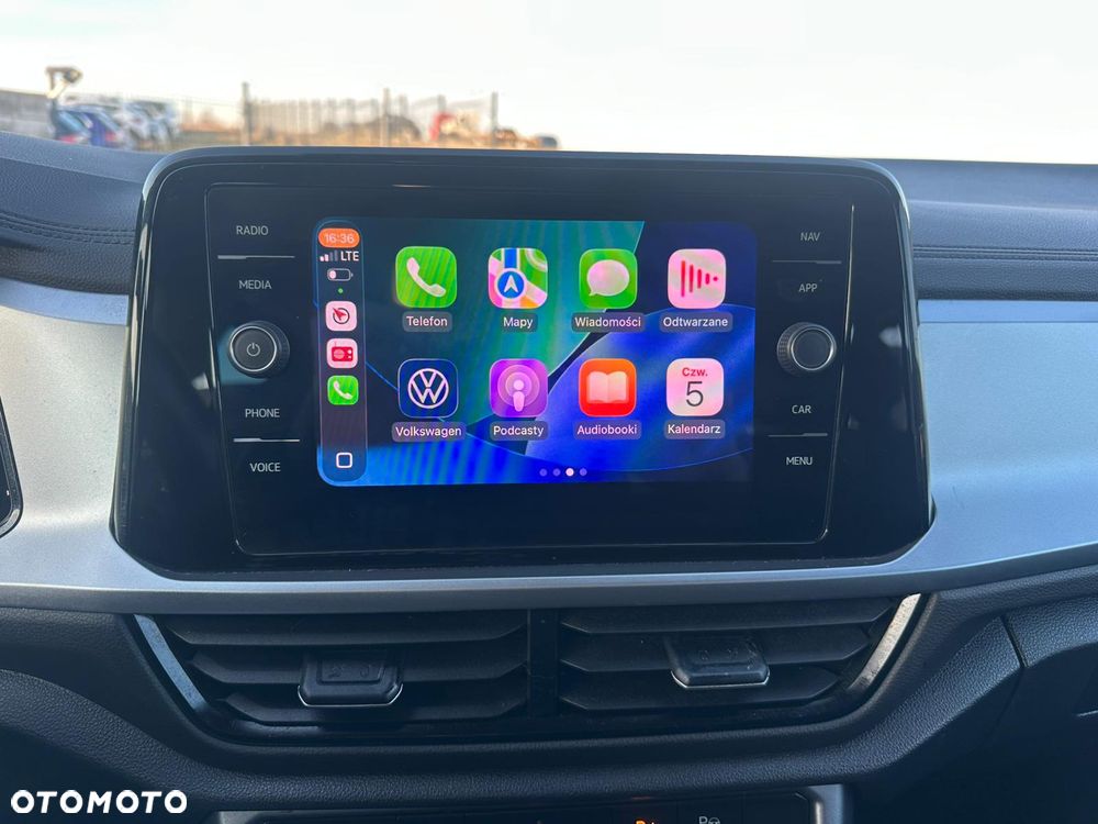 Volkswagen T-Roc - 11