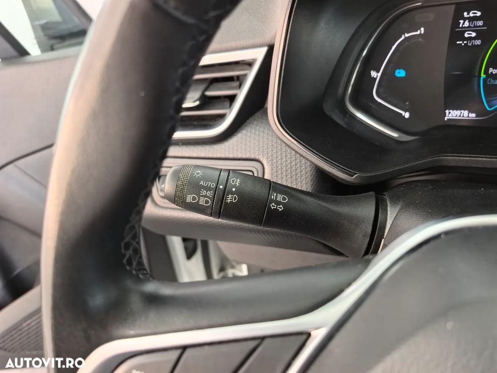 Renault Clio V full hybrid 145 Techno - 18