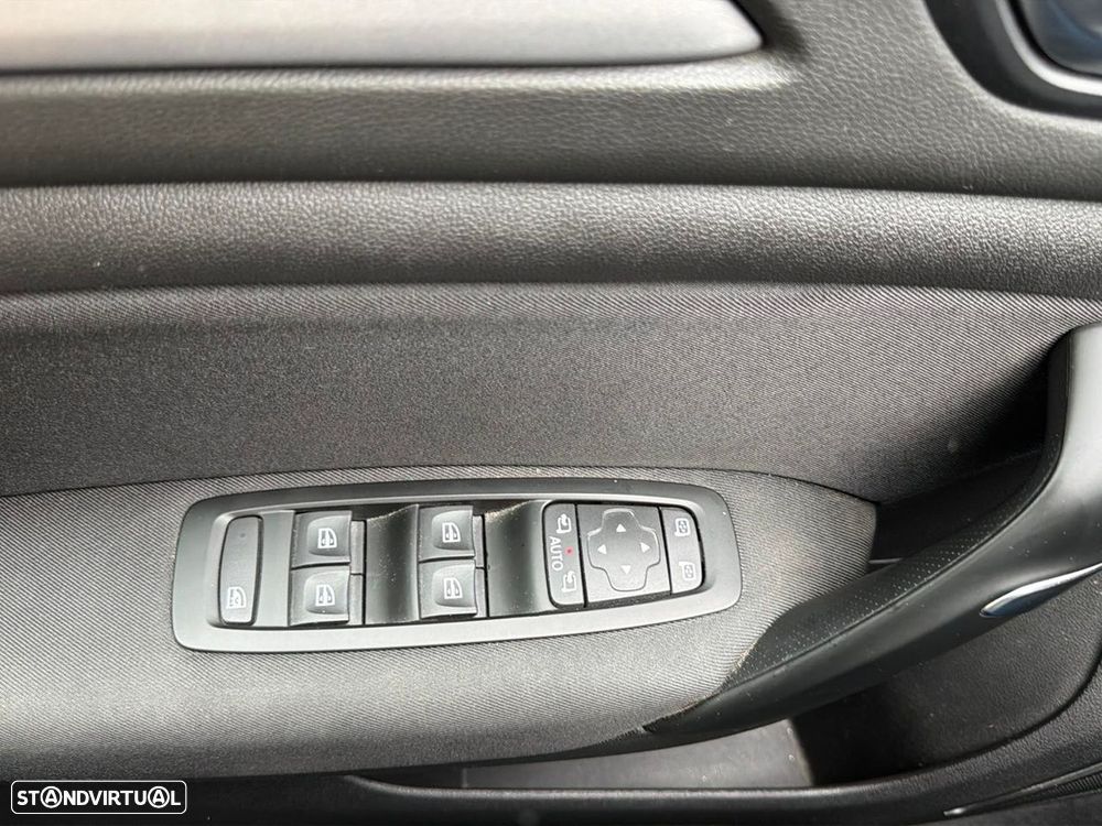 Renault Mégane Sport Tourer - 19