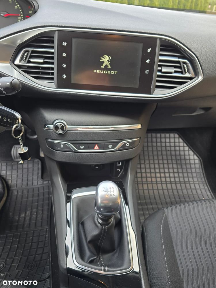 Peugeot 308 1.2 PureTech Active S&S - 7