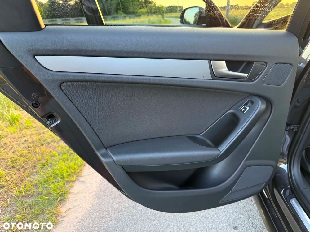 Audi A4 Avant 2.0 TDI e DPF Attraction - 13