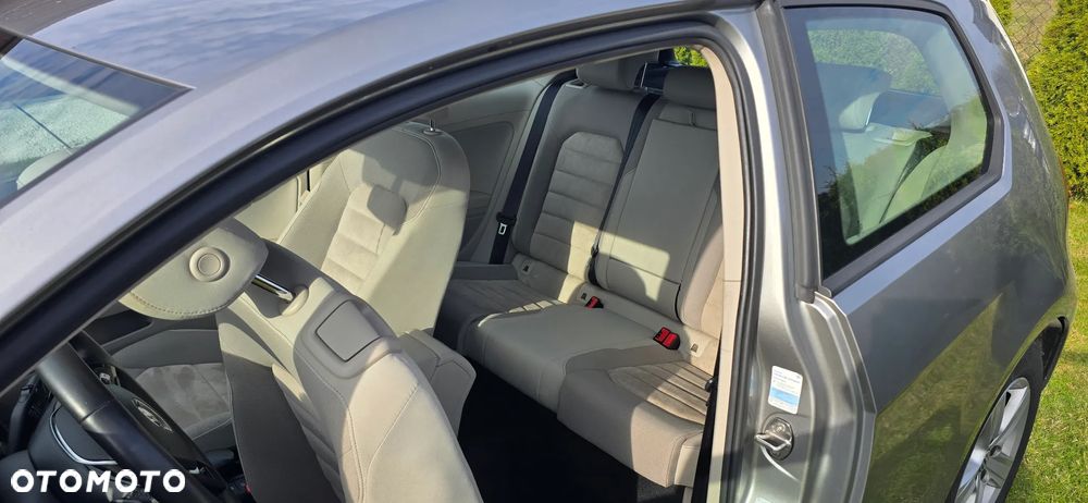 Volkswagen Golf VII 1.4 TSI BMT Highline DSG - 18