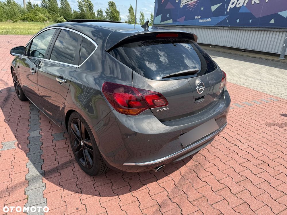 Opel Astra 2.0 CDTI Sport - 4