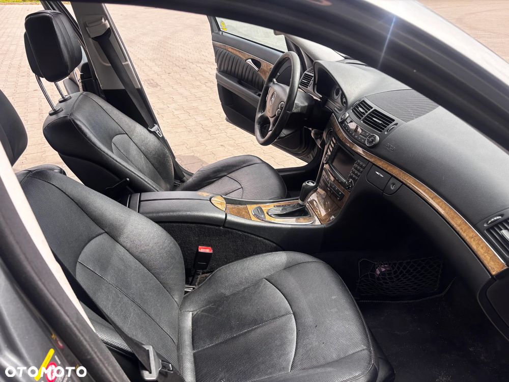 Mercedes-Benz Klasa E 320 CDI 7G-TRONIC Avantgarde BusinessEDITION - 18