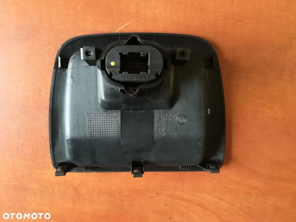 Gniazdo uchwyt mocowanie nawigacji FIAT PANDA III 735518107 - 3