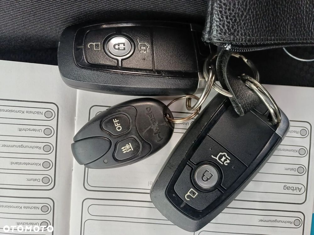 Ford S-Max 2.0 EcoBlue Titanium - 35