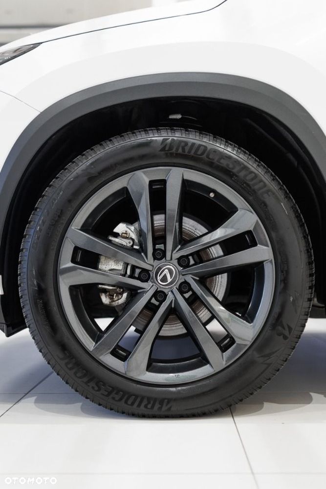 Lexus NX - 13