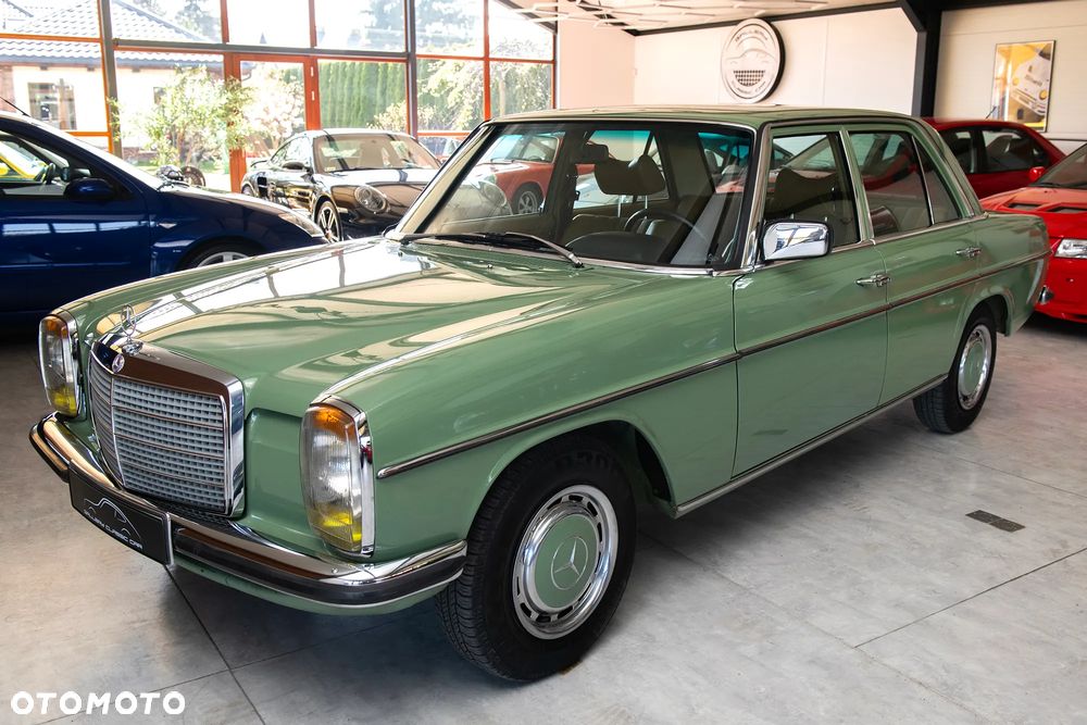 Mercedes-Benz Inny - 1