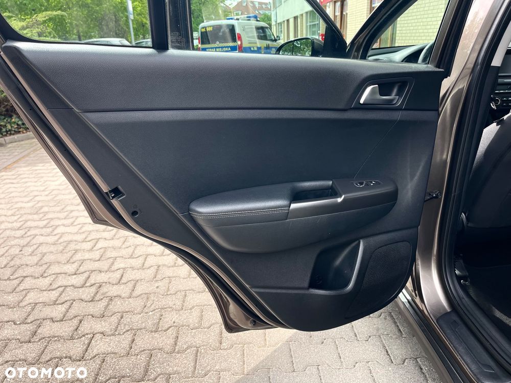 Kia Sportage 1.6 GDI 2WD SPIRIT - 20