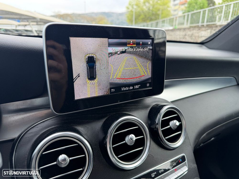 Mercedes-Benz GLC 250 d AMG Line 4-Matic - 14