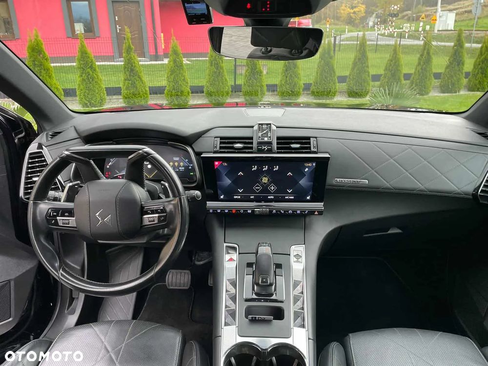 DS Automobiles DS 7 Crossback 2.0 BlueHDi Performance Line + - 6