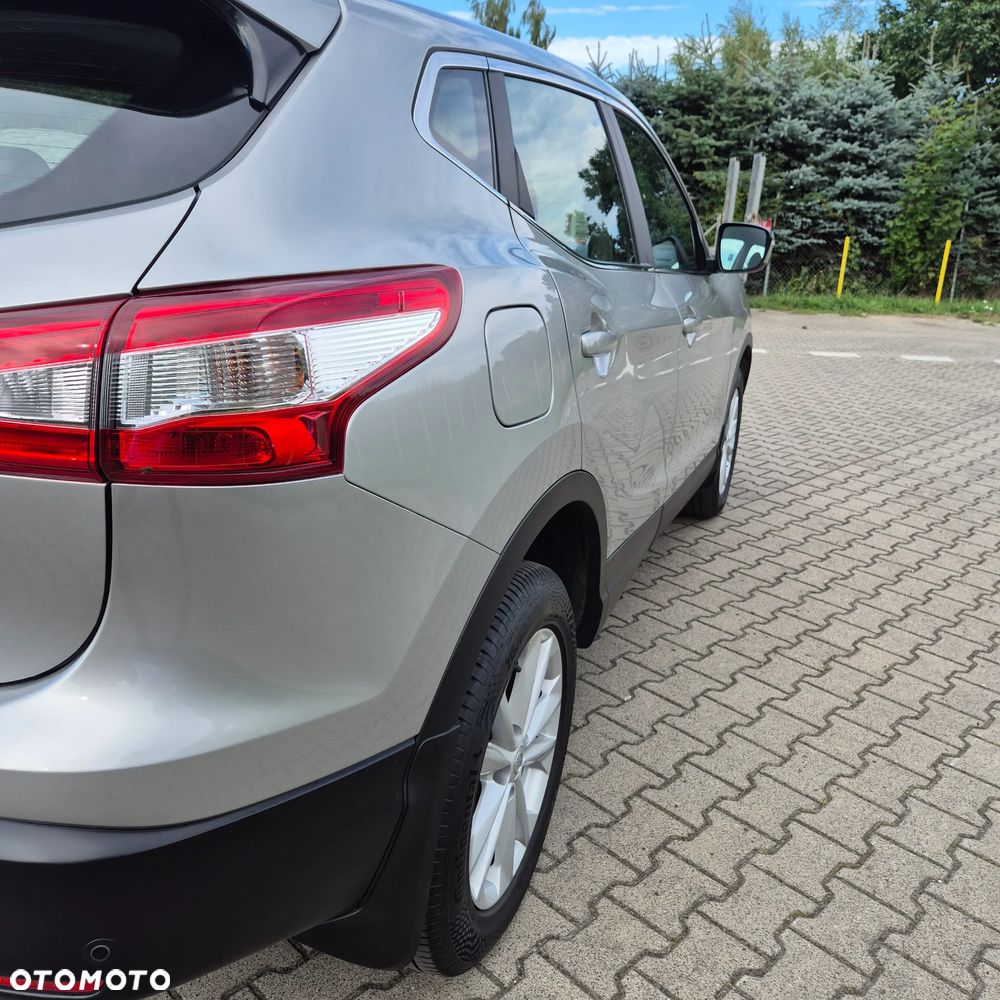 Nissan Qashqai 1.2 DIG-T Acenta Xtronic EU6 - 19