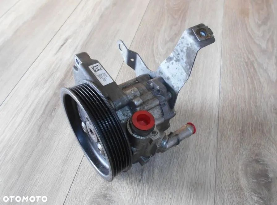 Pompa wspomagania BMW E90 E91 E92 3,0 3,5 D 6794921 7693974128 - 1