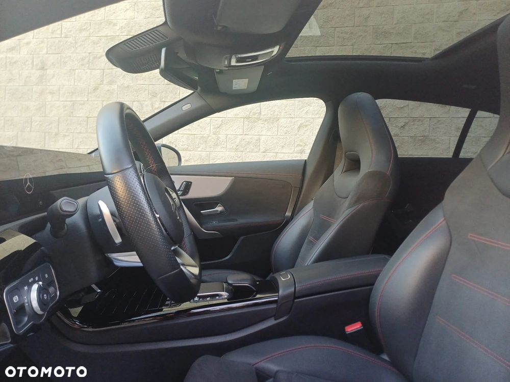Mercedes-Benz CLA 200 d Shooting Brake 8G-DCT Edition AMG Line - 14