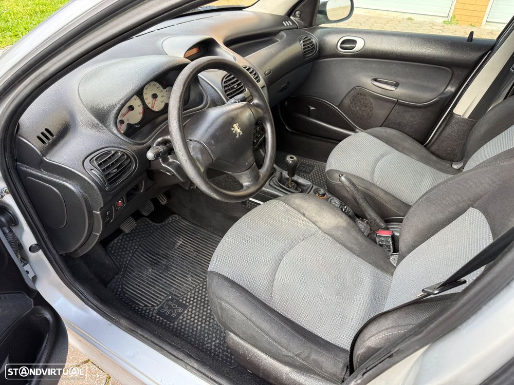 Peugeot 206 1.1 XR - 9