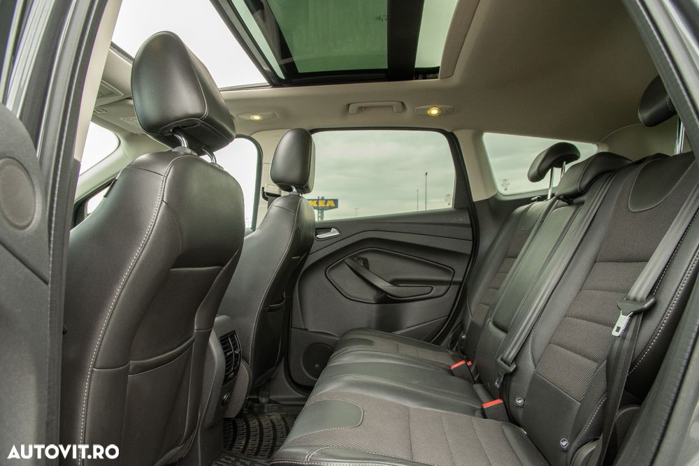 Ford Kuga 2.0 TDCi 4x4 Aut. Titanium - 18