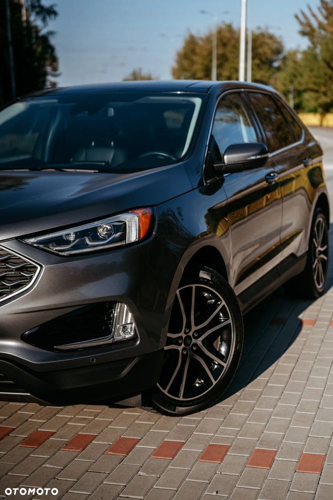 Ford Edge 2022 photo 2