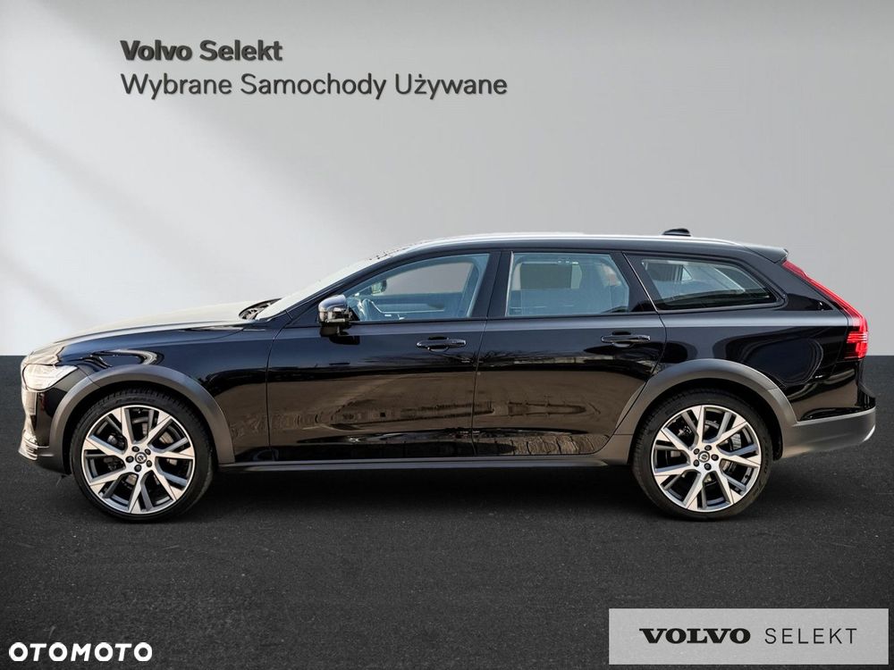 Volvo V90 Cross Country - 6