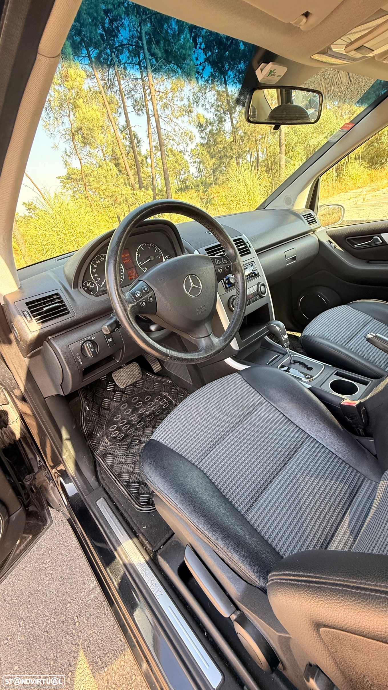 Mercedes-Benz A 150 Avantgarde Automatic - 12
