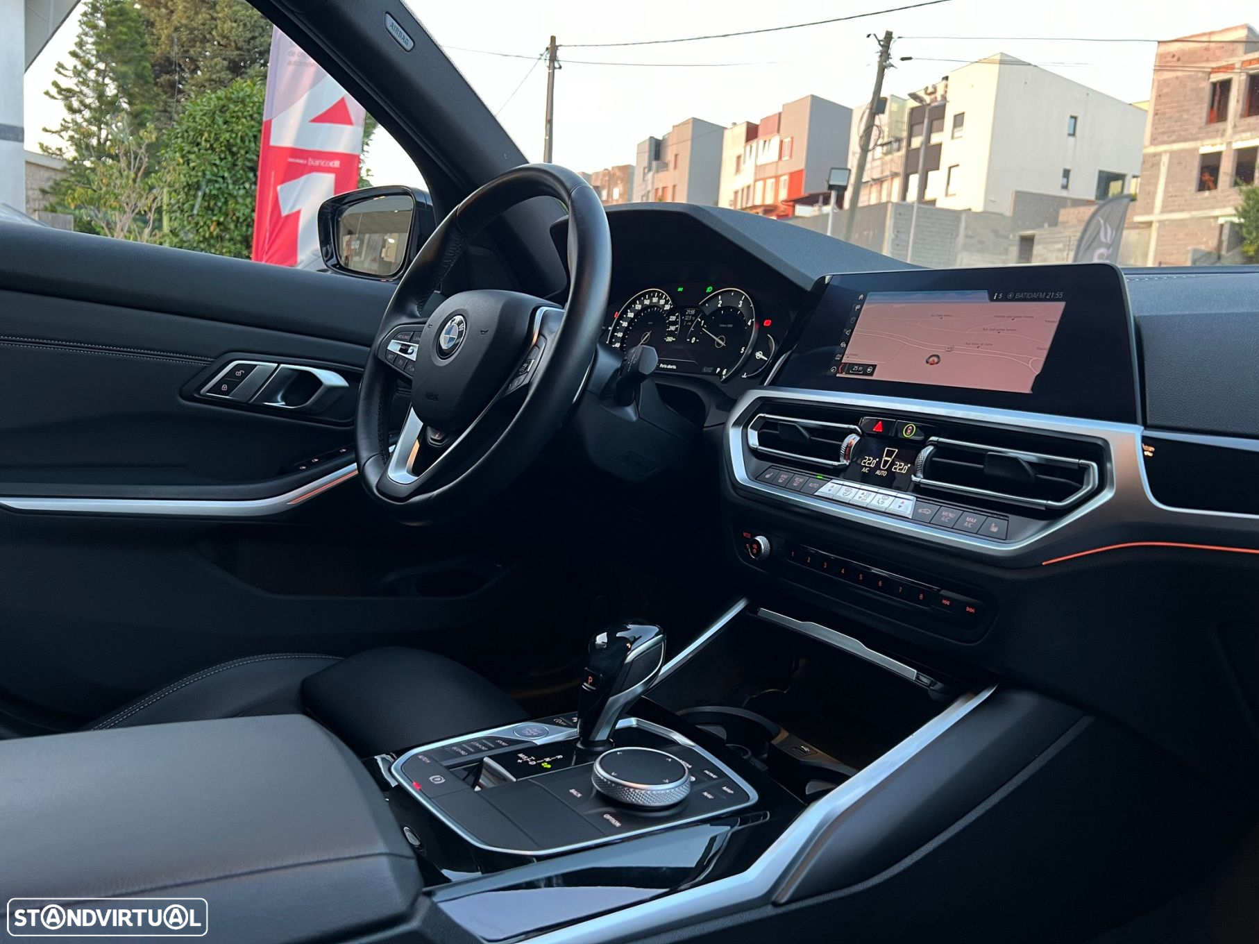 BMW 320 d Touring Line Sport Auto - 24