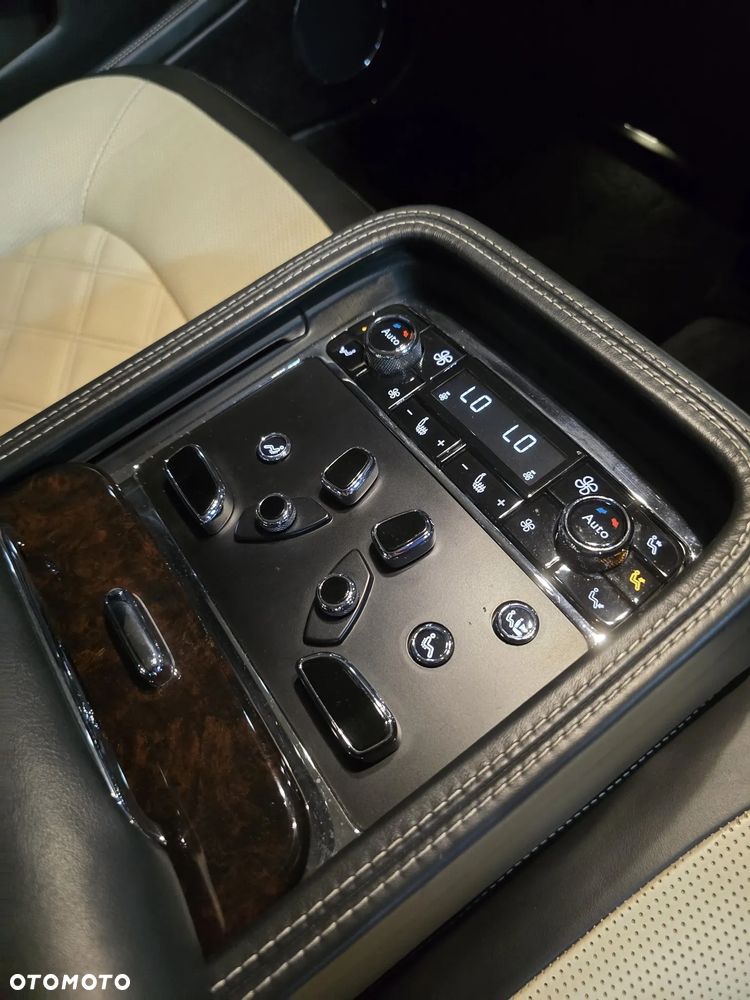 Bentley Mulsanne - 34