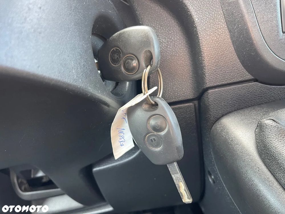 Renault Trafic - 31
