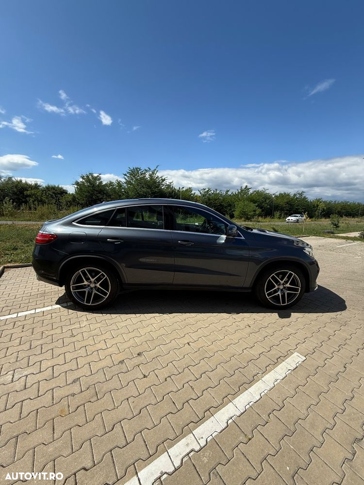 Mercedes-Benz GLE 350 d 4MATIC - 11