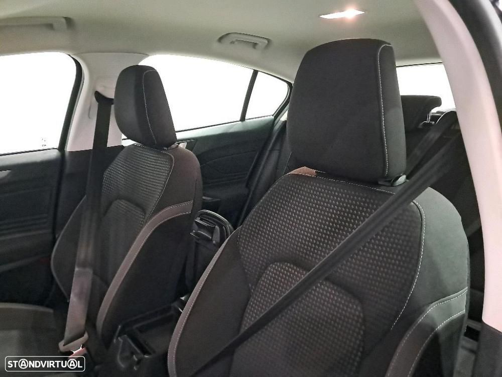Ford Focus 1.5 TDCi ECOBlue Connected Aut. - 6