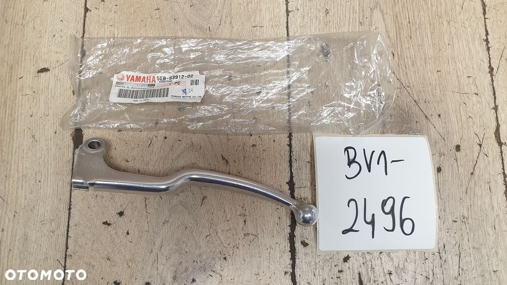 Oryginalna dźwignia klamka sprzęgła Yamaha R6 R1 FZ6 MT07 XJ6  5EB-83912-02 - 1