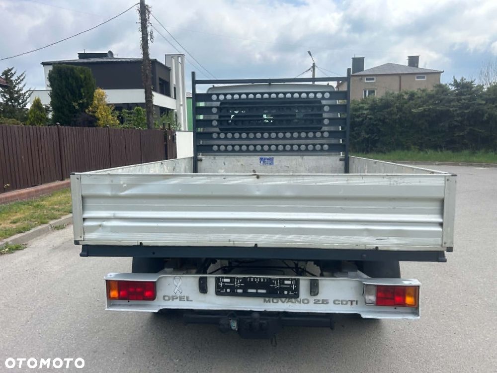 Opel Movano - 11