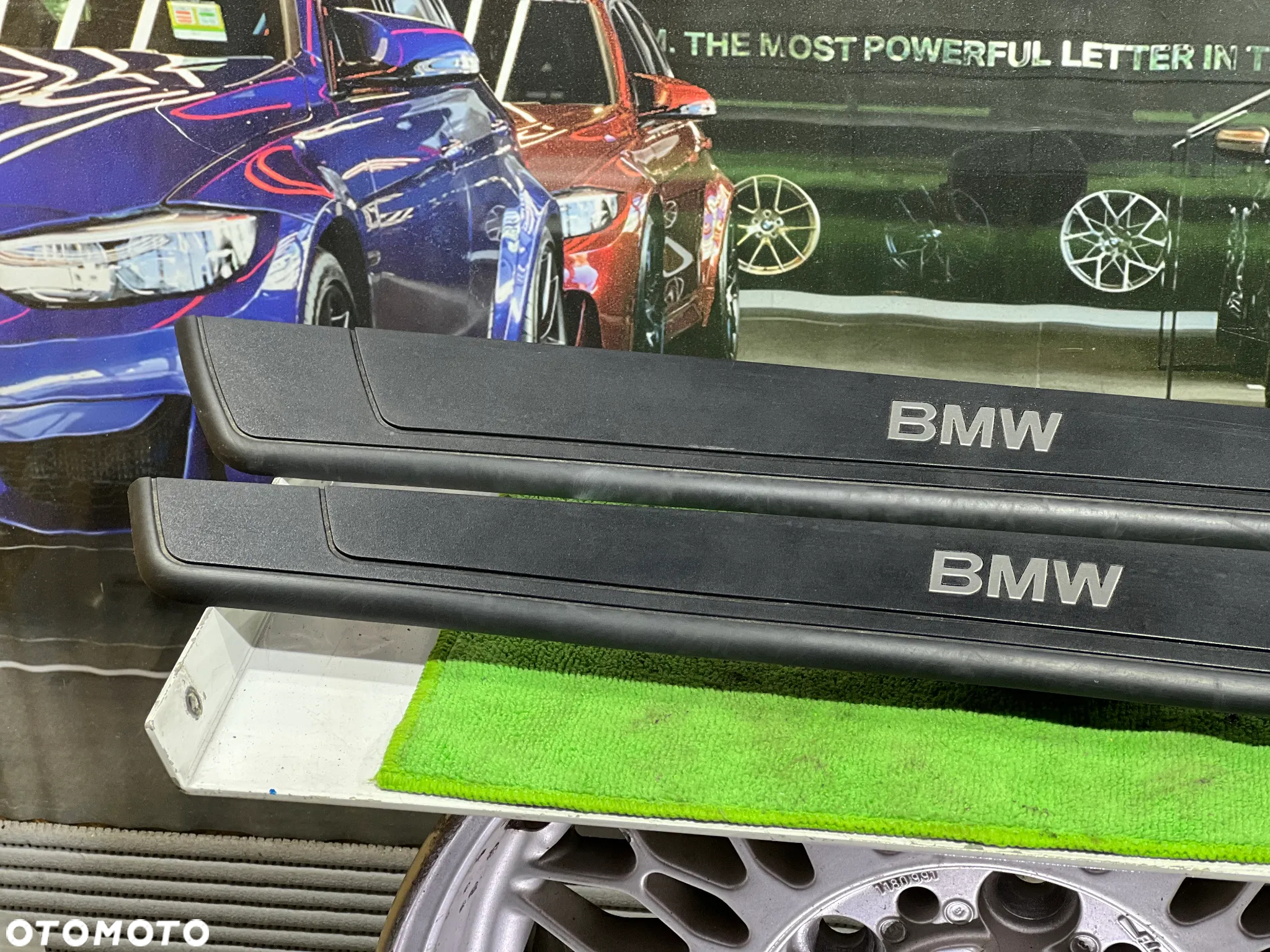 BMW Z4 E89 LISTWY NAKŁADKI NA PRÓG - 2