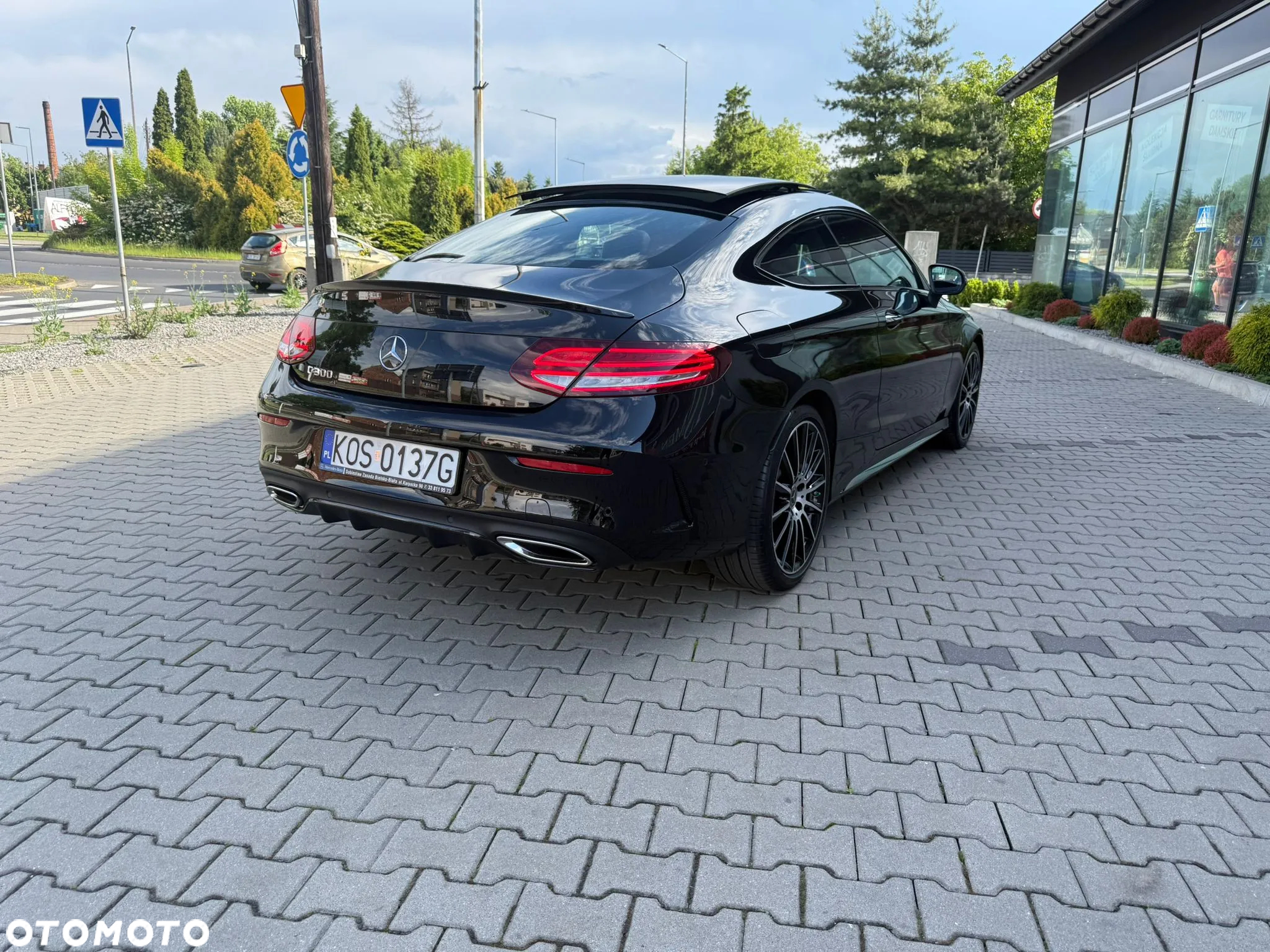 Mercedes-Benz Klasa C 300 9G-TRONIC AMG Line - 22