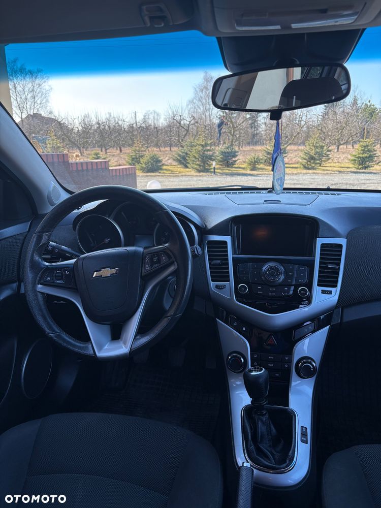 Chevrolet Cruze 1.7 D LT+ - 14