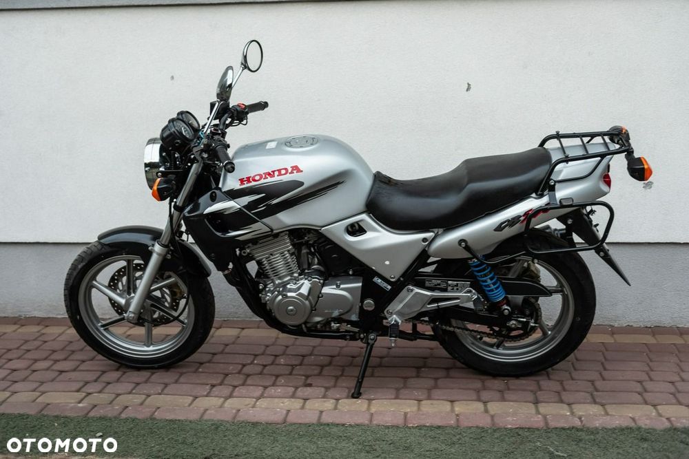 Honda CB - 6