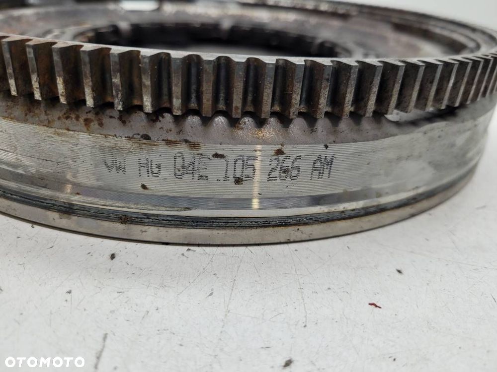 KOŁO ZAMACHOWE DWUMASOWE DWUMAS 1.5 TSI SKODA OCTAVIA IV 04E105266AM - 4