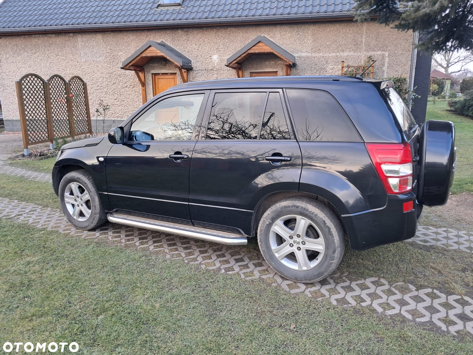 Suzuki Grand Vitara 2.0 De luxe - 2