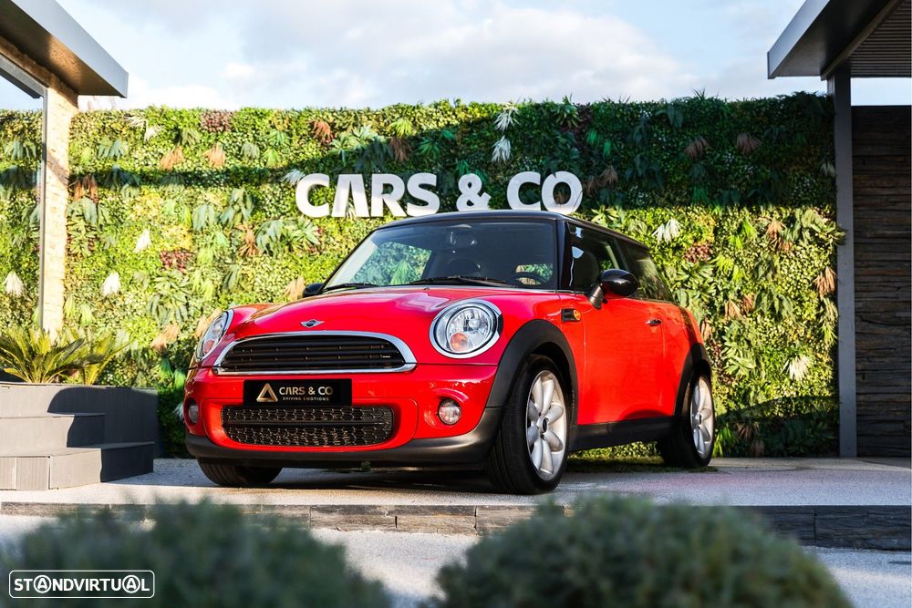 MINI 3 Portas Cooper D - 1