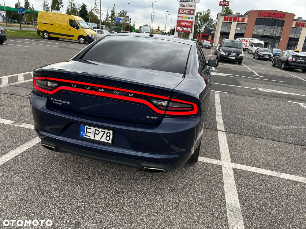 Dodge Charger - 8