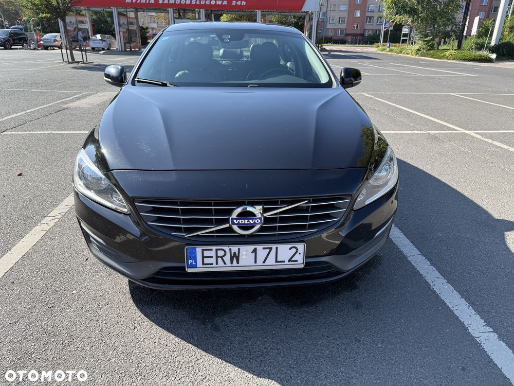 Volvo S60 - 2